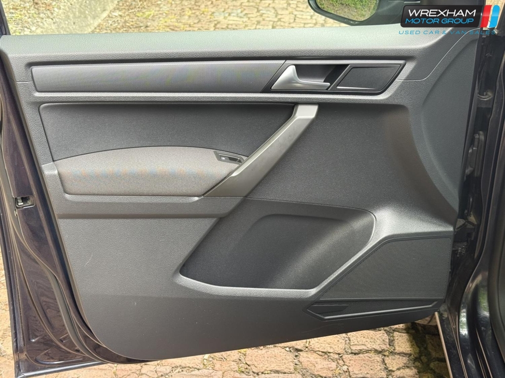 Volkswagen Caddy Maxi Life Combi Van 2.0 Tdi Bluemotion Tech Euro 6 Ss Grey #32
