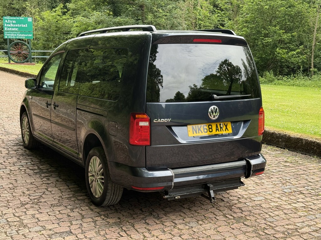 Volkswagen Caddy Maxi Life 2L Null Blue #8