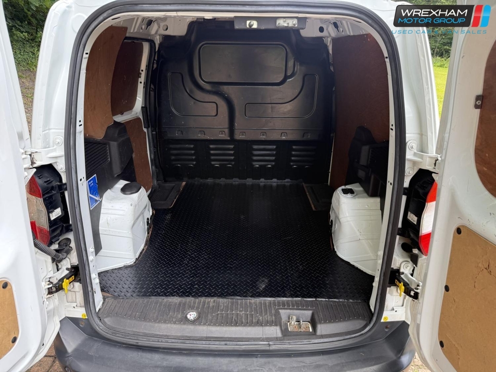 Ford Transit Courier 1.5L 1.5 Tdci Limited L1 Euro 6 Silver #28