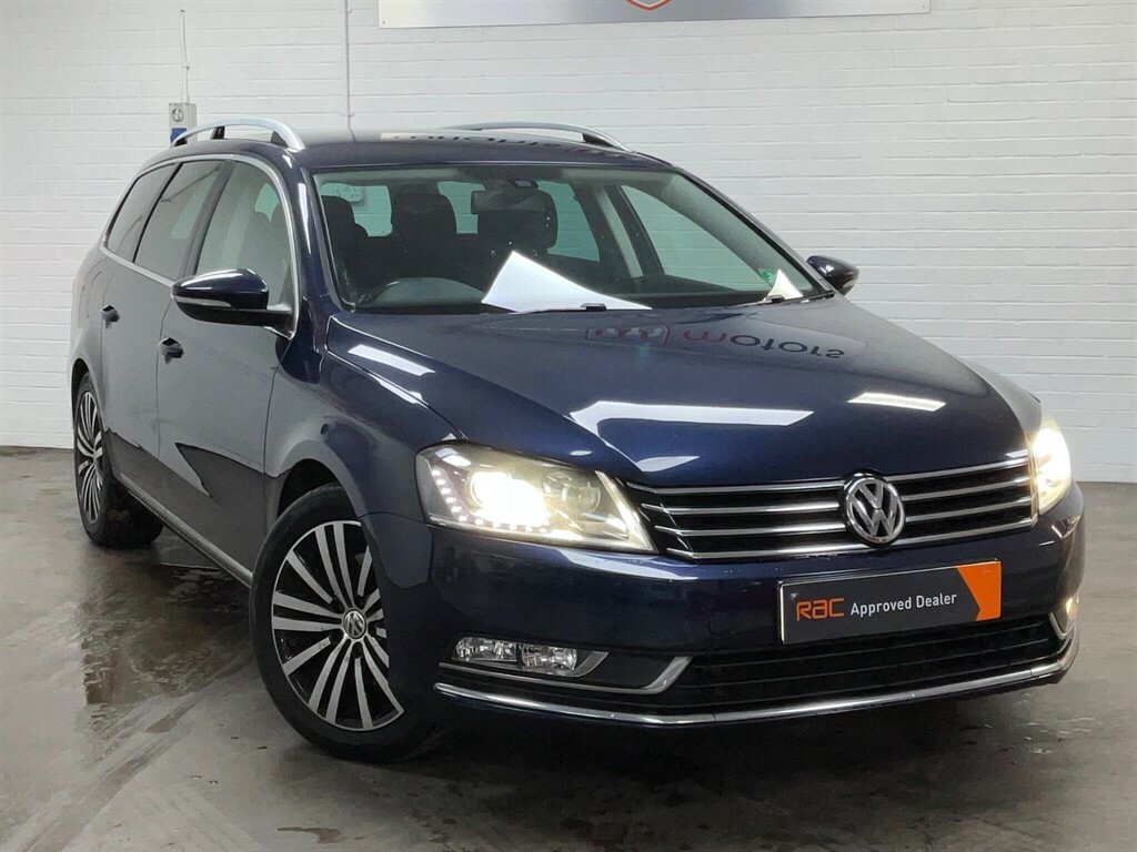 Volkswagen Passat 2.0 Tdi Bluemotion Tech Sport Dsg Euro 5 Ss Blue #3