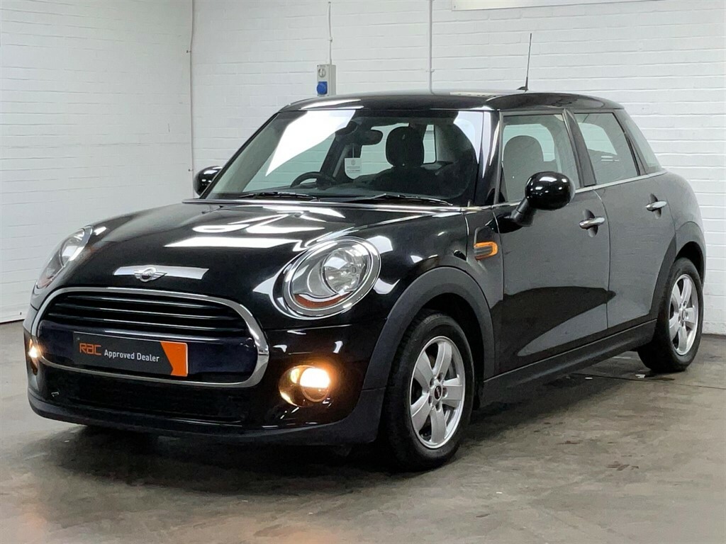 Mini Hatch 1.5 Cooper D Euro 6 Ss KJ17CXH Black #5