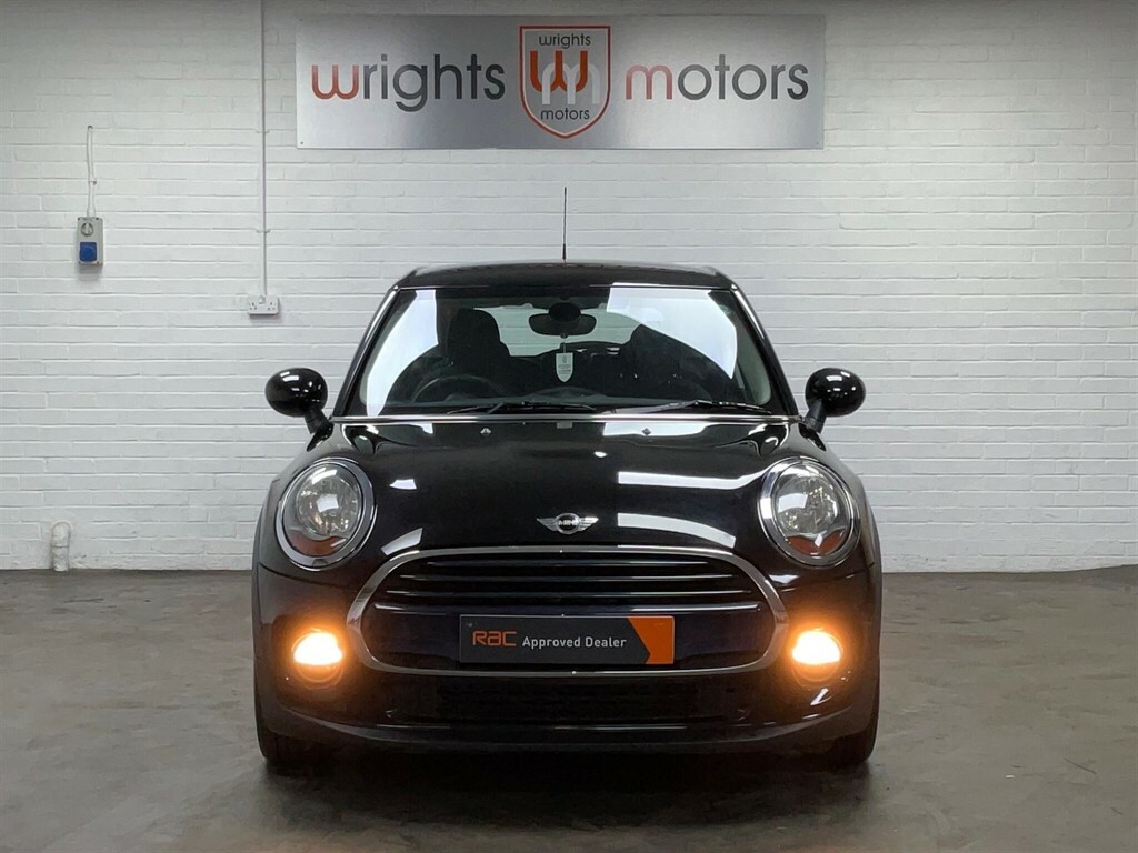 Mini Hatch 1.5 Cooper D Euro 6 Ss KJ17CXH Black #4