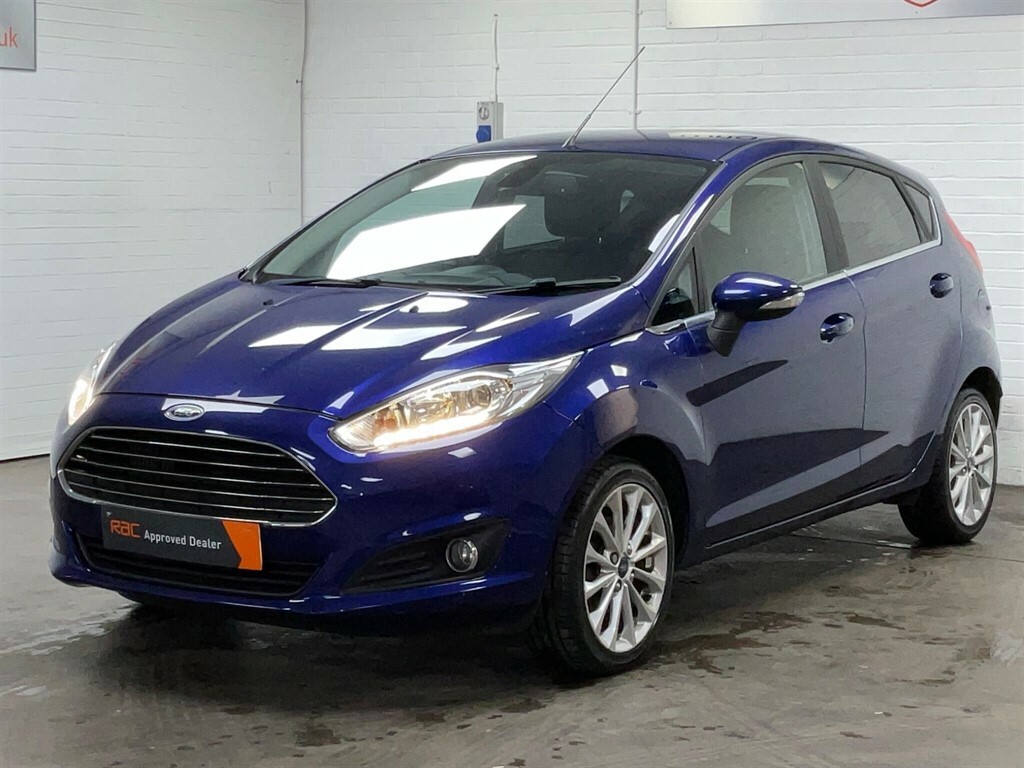 Ford Fiesta 1.0T Ecoboost Titanium X Euro 6 Ss HV66NVA Blue #5
