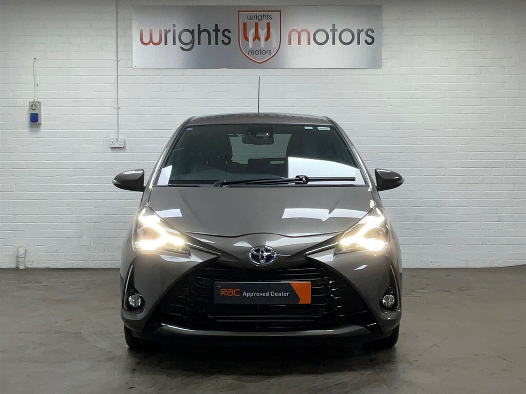 Toyota Yaris 1.5 Vvt-h Excel E-cvt Euro 6 Ss LV69AFE Brown #4