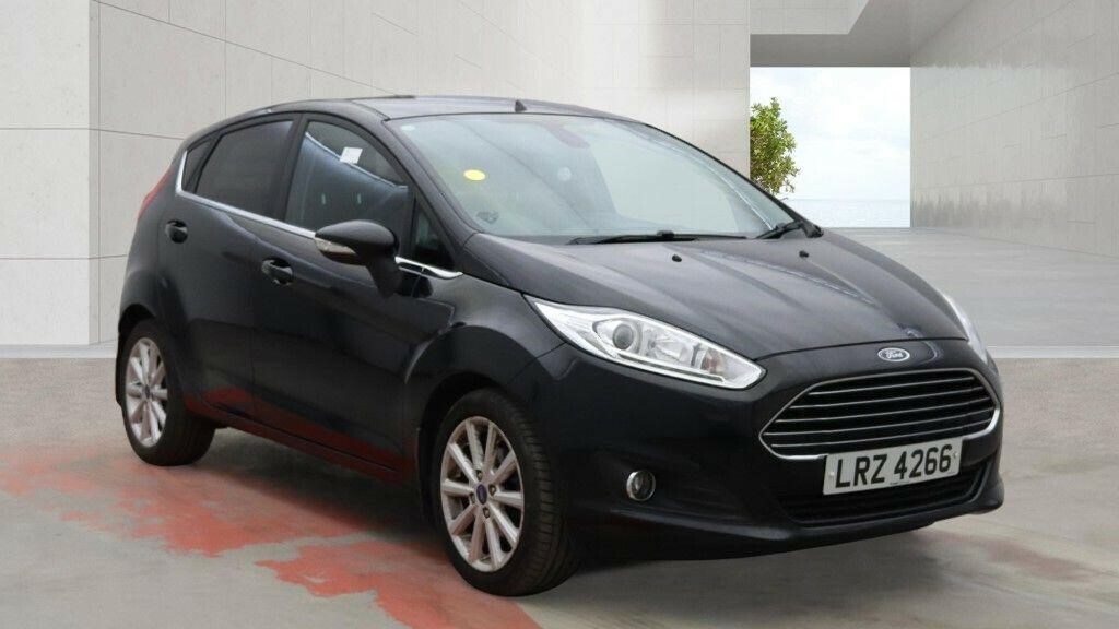 Ford Fiesta 1.0T Ecoboost Titanium Euro 6 Ss Black