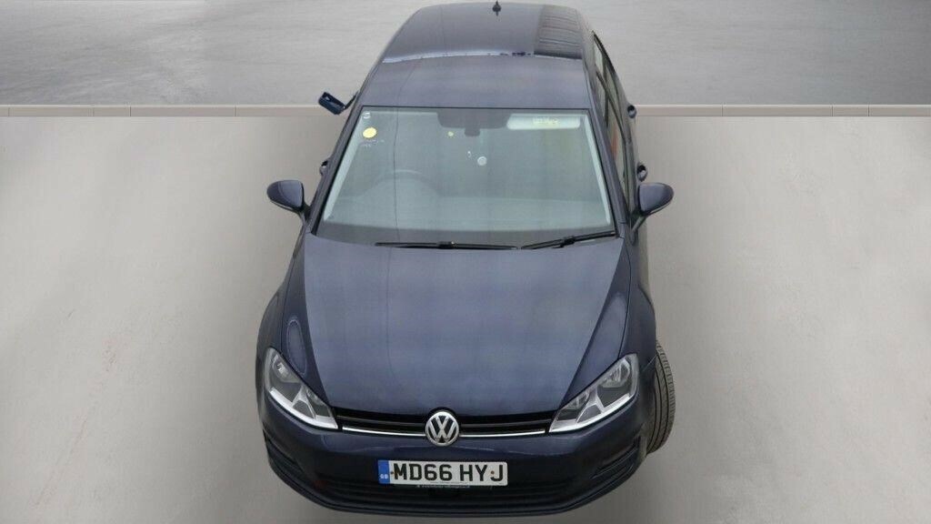 Volkswagen Golf 2L Gtd Black #7