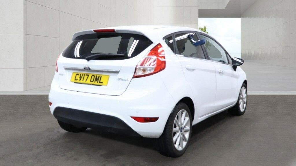 Ford Fiesta 1.0T Ecoboost Titanium Euro 6 Ss White #5