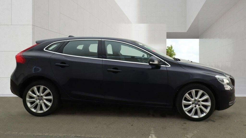 Volvo V40 2.0 D2 Se Lux Nav Euro 6 Ss Blue #5
