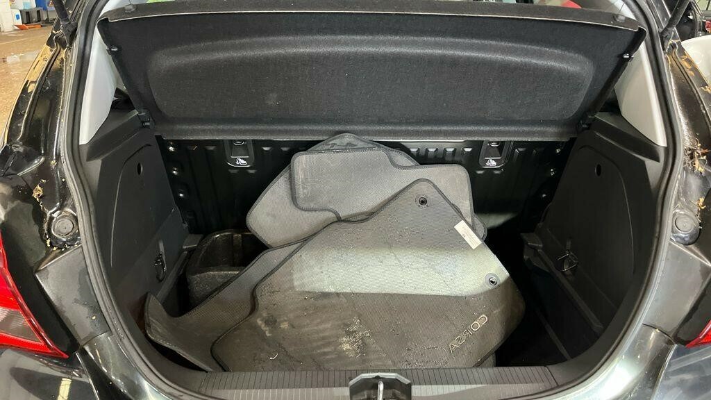 Vauxhall Corsa Vauxhall Corsa 1.2 Turbo Yes Hatchback Petr...  #9