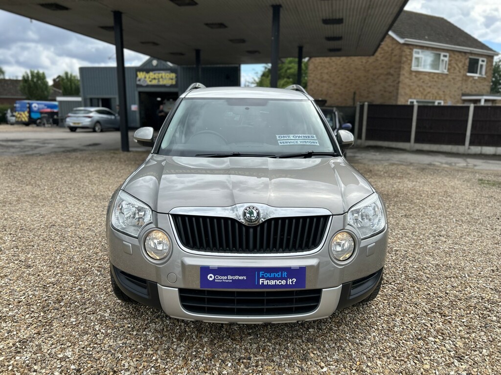 Skoda Yeti Suv 1.2 Tsi Se 2013 GU63YPW Beige #2