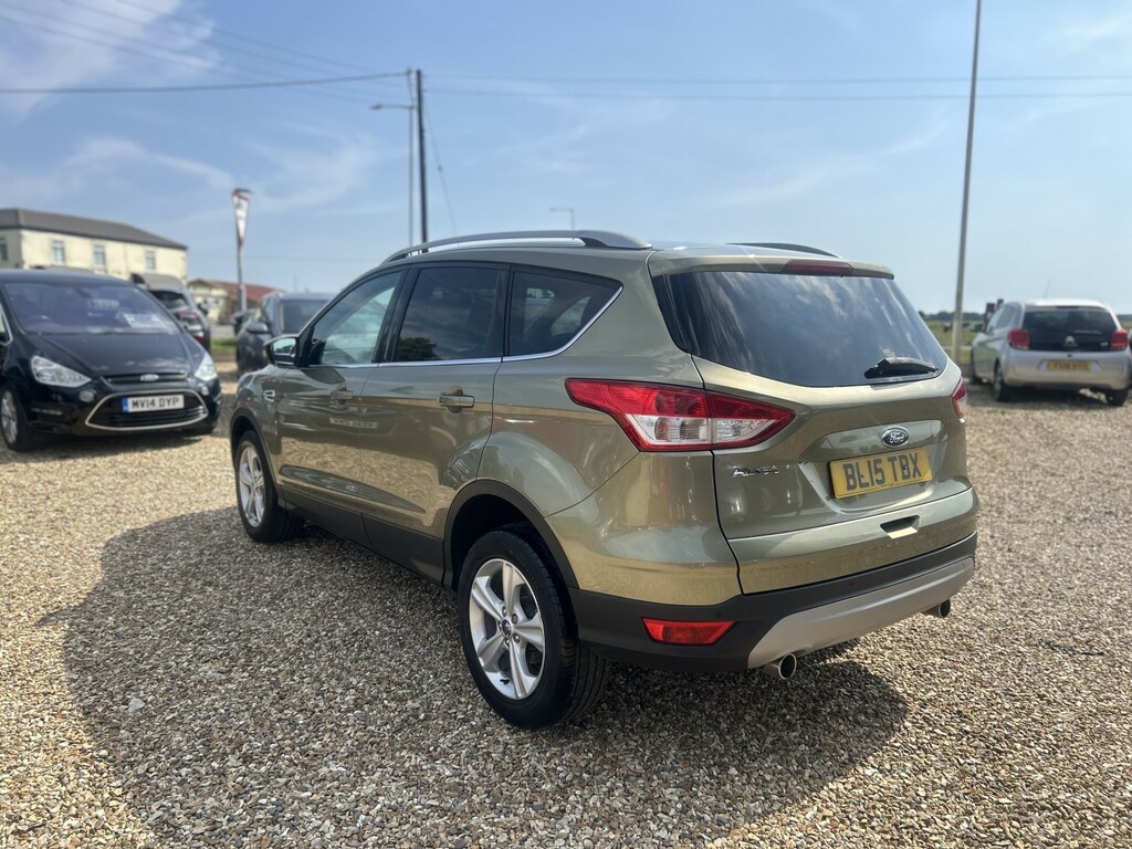 Ford Kuga Suv 2.0 Tdci Zetec 2015 Green #5