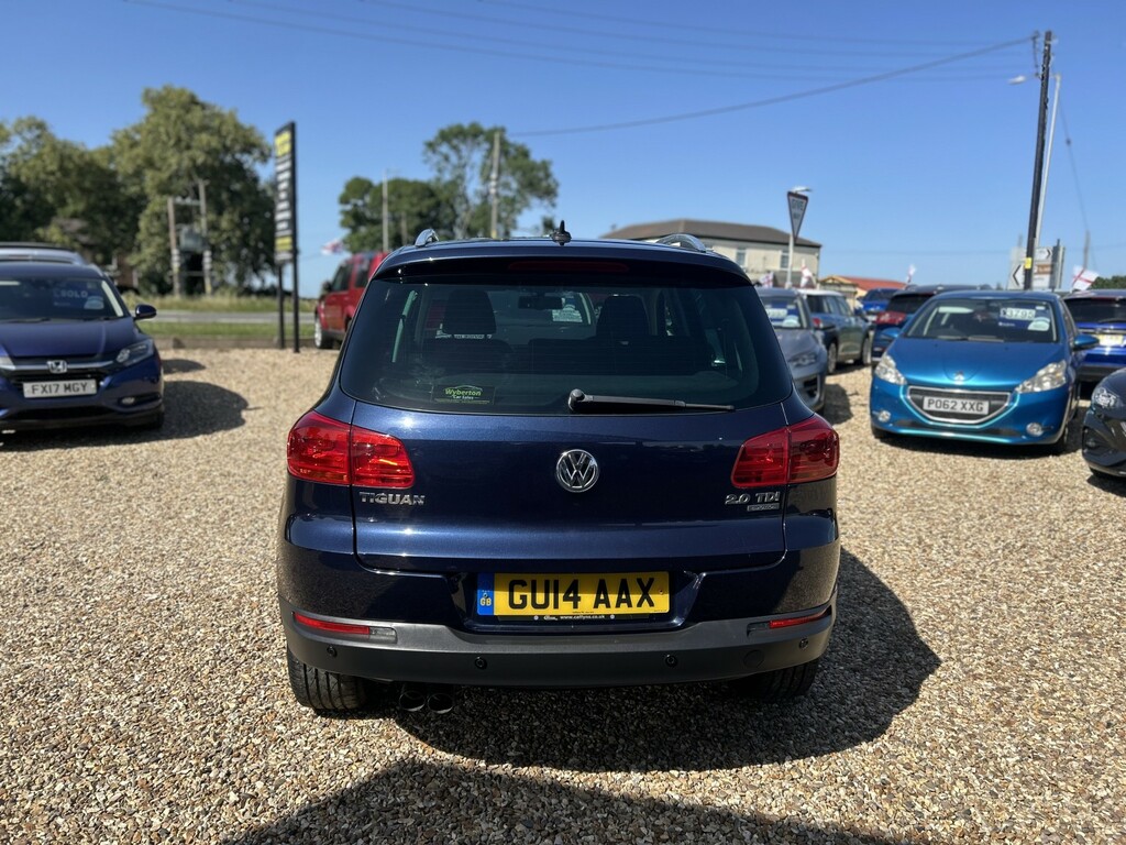 Volkswagen Tiguan Match Tdi Bluemotion Tech White #6