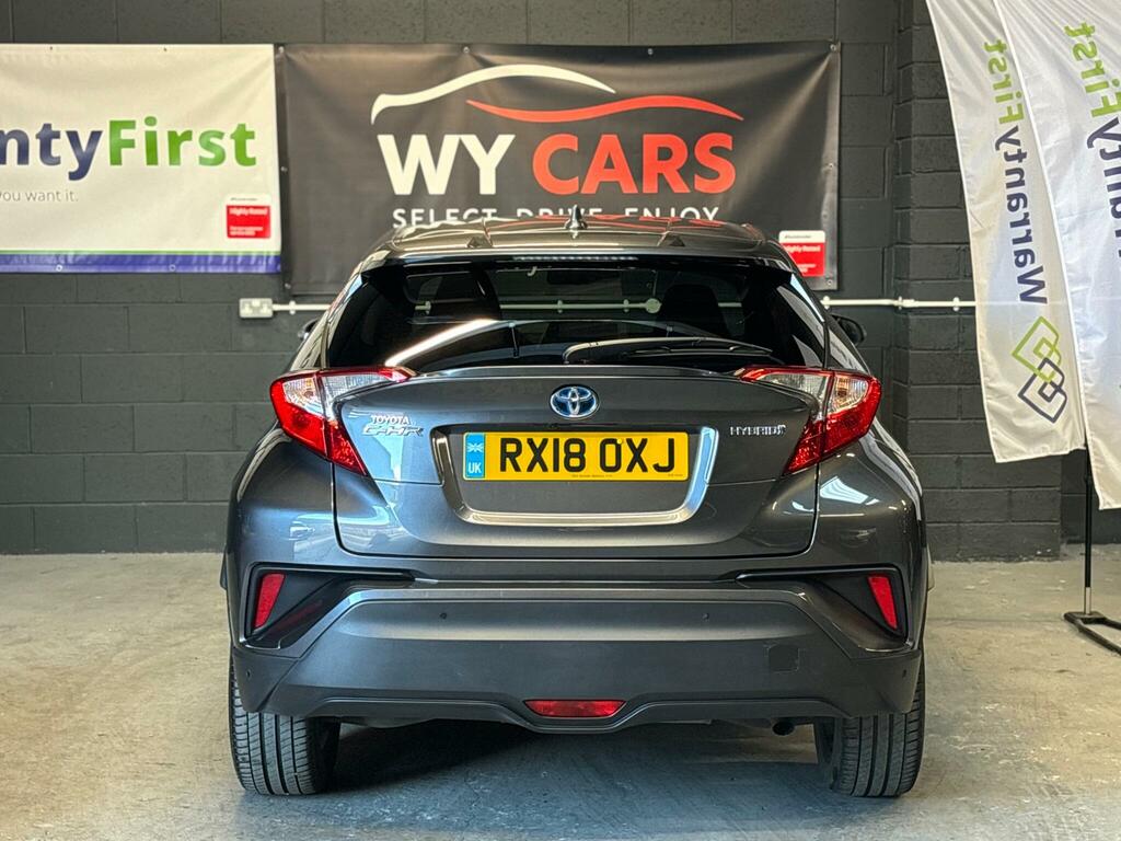 Toyota C-Hr 1.8 Hybrid Dynamic Cvt White #10
