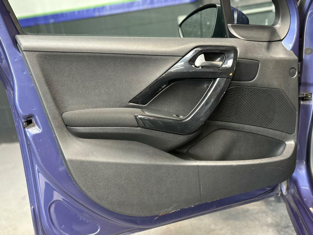 Peugeot 208 Active Silver #22