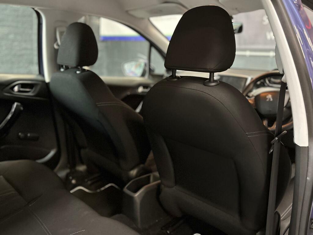Peugeot 208 Active Silver #12