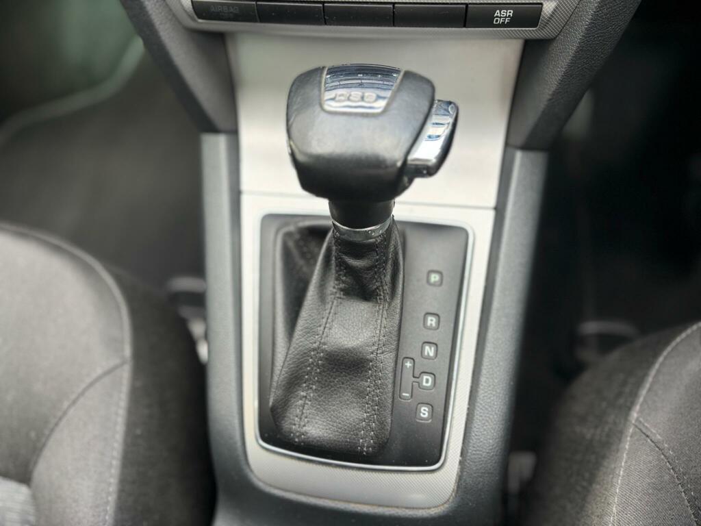 Skoda Octavia 1.6L Se Silver #10