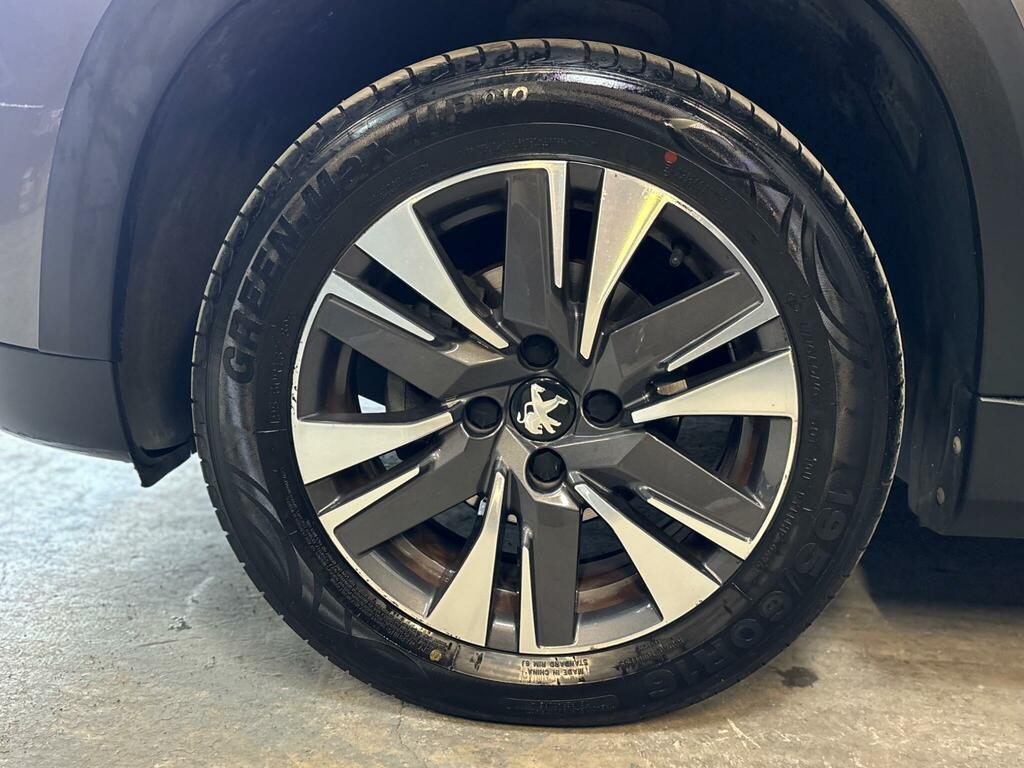 Peugeot 2008 Active Black #29