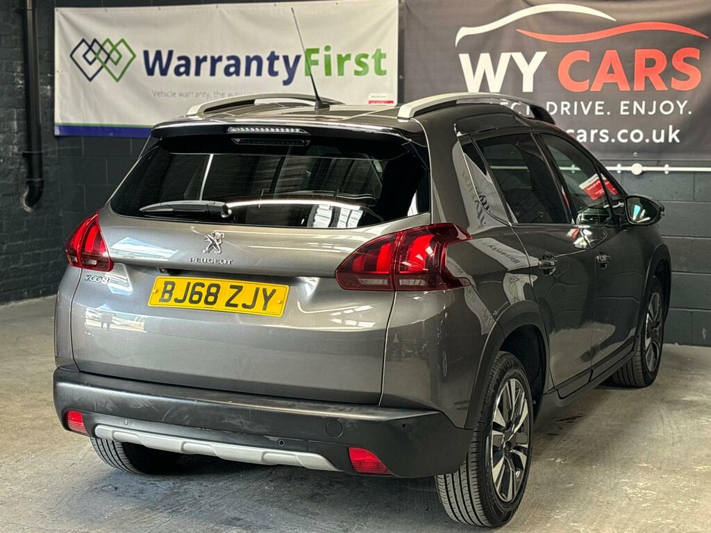 Peugeot 2008 Active Black #9