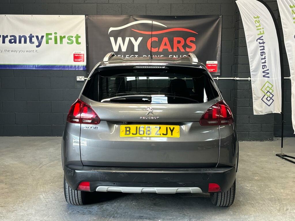 Peugeot 2008 Active Black #8