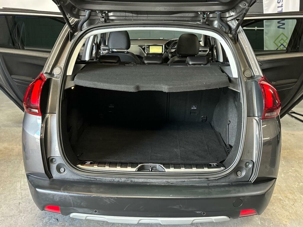 Peugeot 2008 Active Black #39