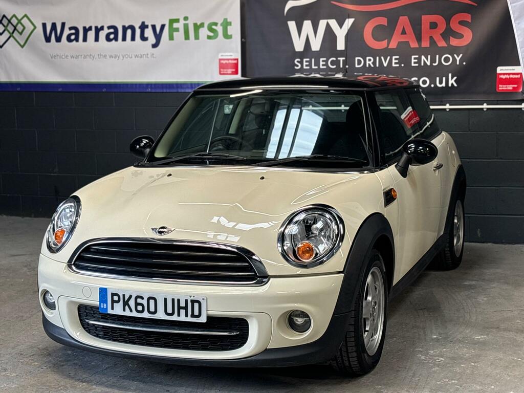 Mini Hatch Cooper D White #3