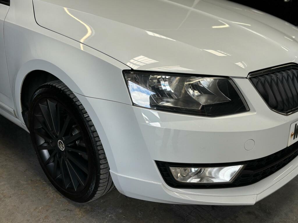 Skoda Octavia Octavia Vrs Tdi Cr Black #15