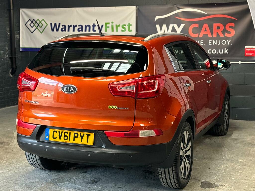 Kia Sportage 2.0 Crdi Kx-3 White #11