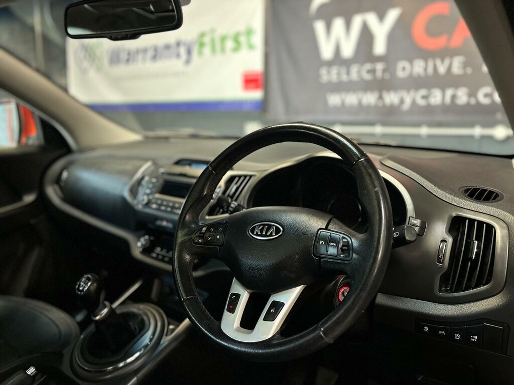 Kia Sportage 2.0 Crdi Kx-3 White #13