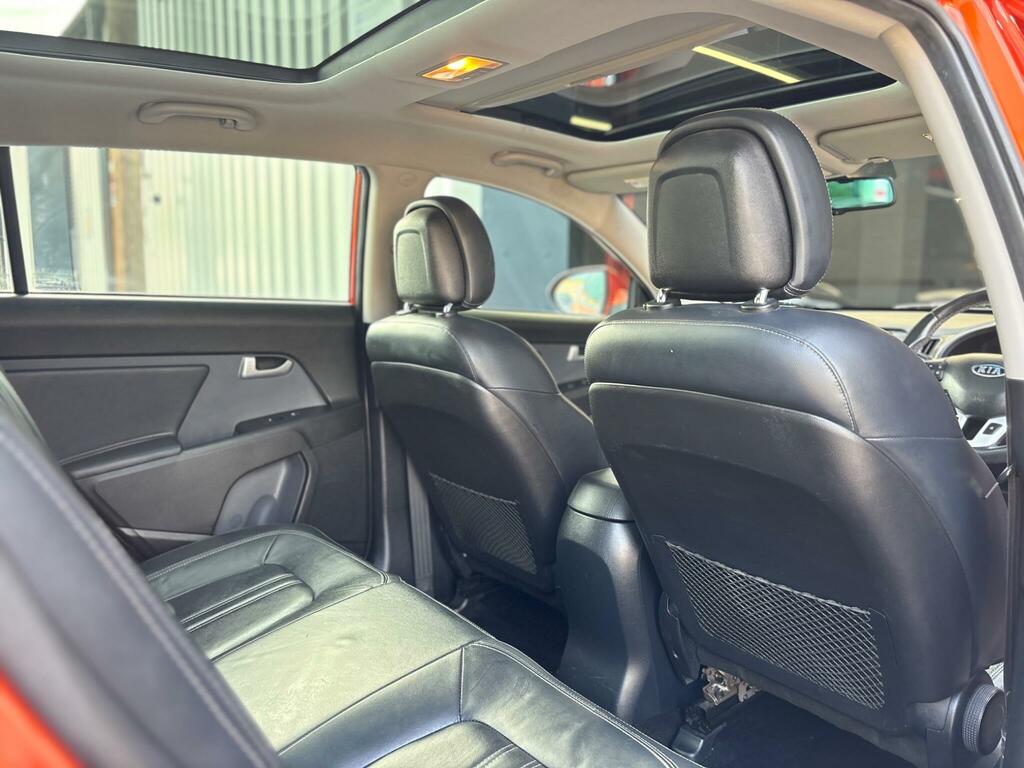 Kia Sportage 2.0 Crdi Kx-3 White #16