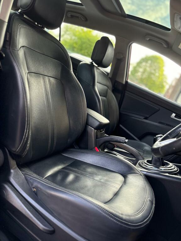 Kia Sportage 2.0 Crdi Kx-3 White #40