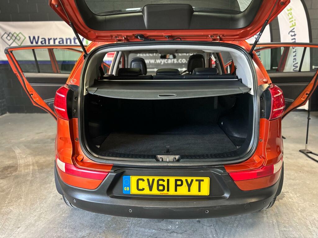 Kia Sportage 2.0 Crdi Kx-3 White #36