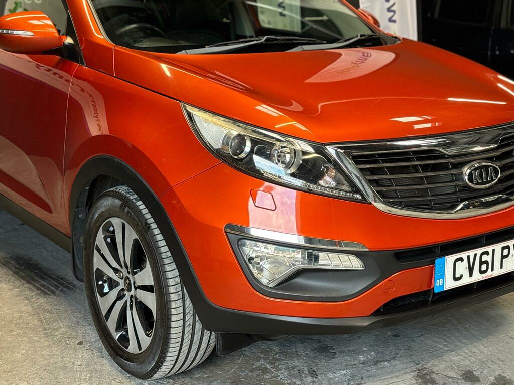 Kia Sportage 2.0 Crdi Kx-3 White #7