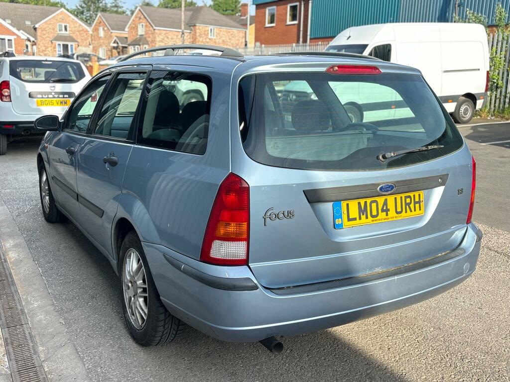 Ford Focus 1.6 Ghia Black #3