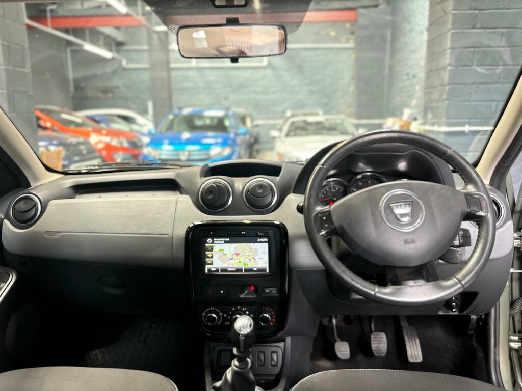 Dacia Duster 1.5 Dci Laureate Suv 4Wd Euro 5 White #14