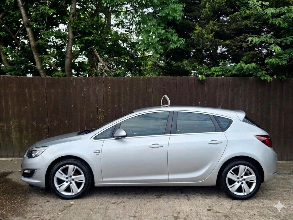 Vauxhall Astra 1.4I Excite Euro 6 Red #5