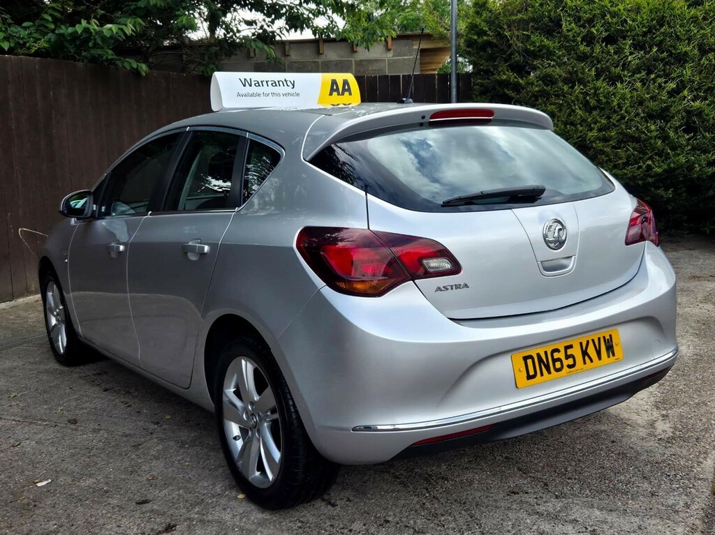 Vauxhall Astra 1.4I Excite Euro 6 Red #4