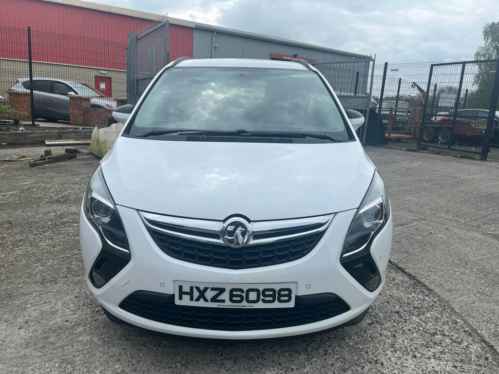 Vauxhall Zafira 2.0 Cdti Exclusiv White #2