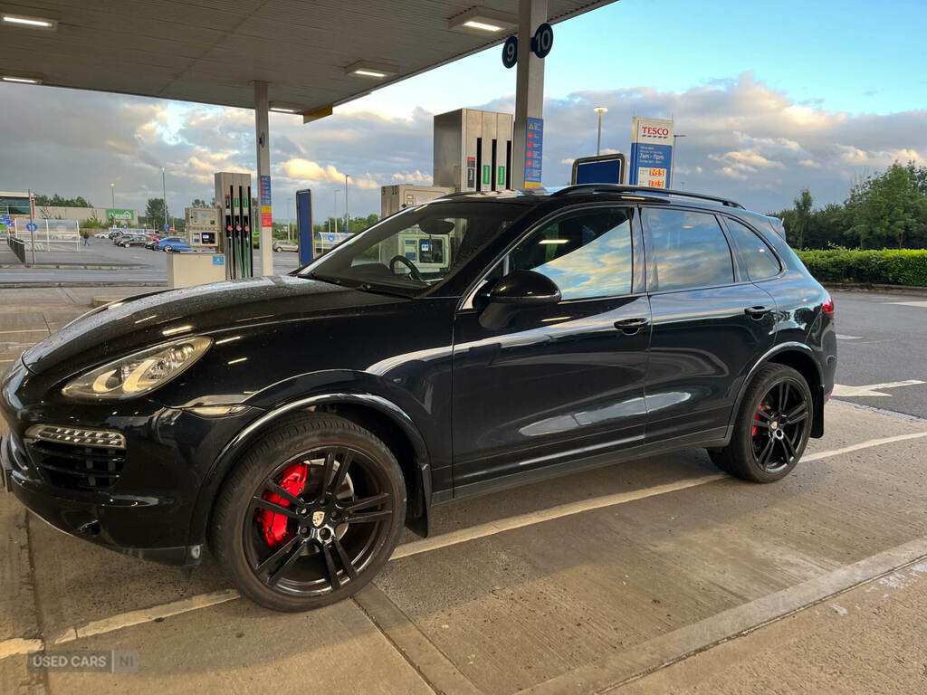 Porsche Cayenne 245 Tiptronic S Black #2