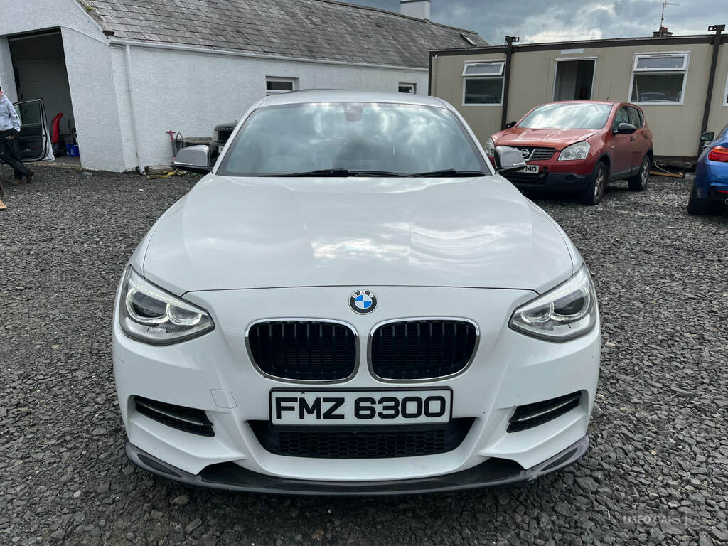 BMW 1 Series 118D M Sport Black #2