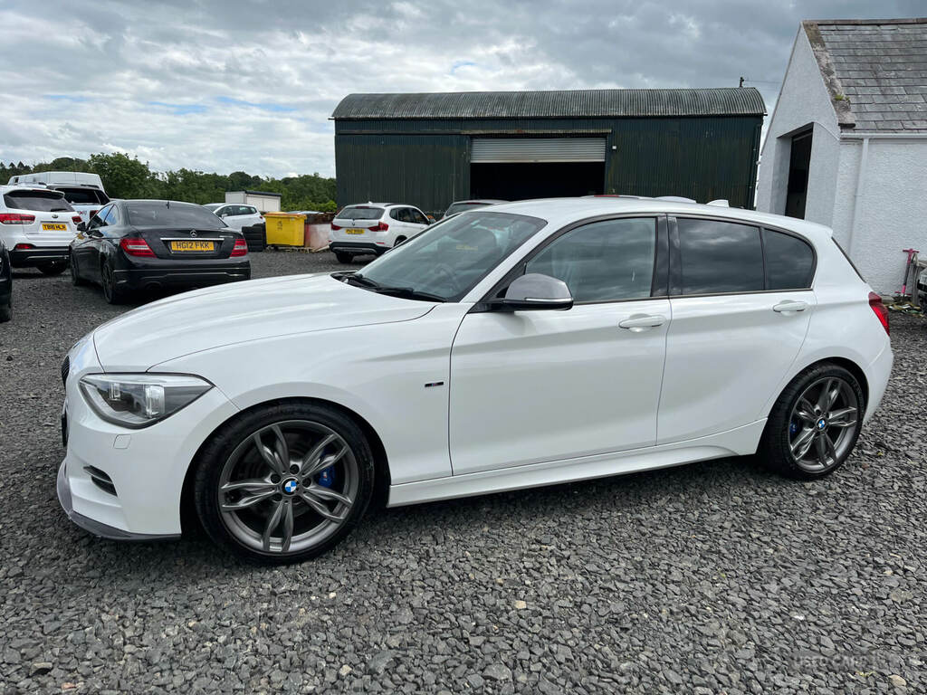 BMW 1 Series 118D M Sport Black #6