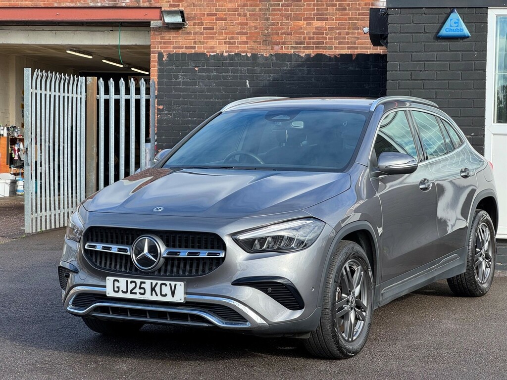 Mercedes-Benz GLA Class Gla 1.3 Gla180h Mhev Sport Edition 7G-dct Euro 6 Grey #3