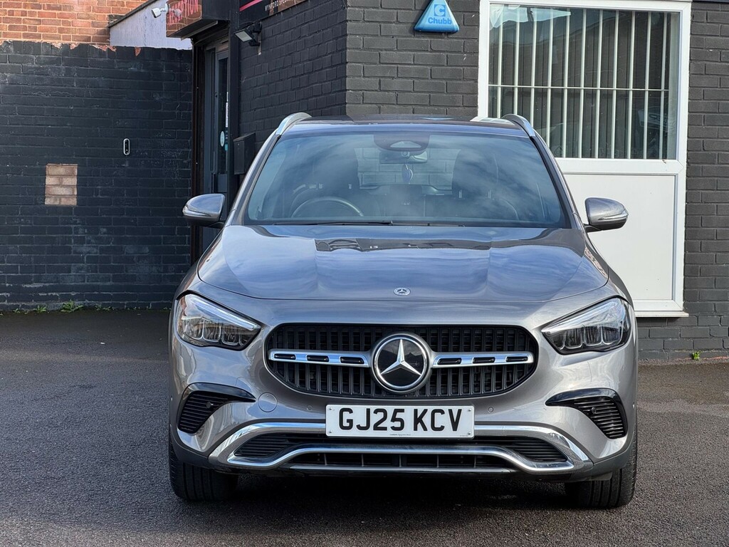 Mercedes-Benz GLA Class Gla 1.3 Gla180h Mhev Sport Edition 7G-dct Euro 6 Grey #2