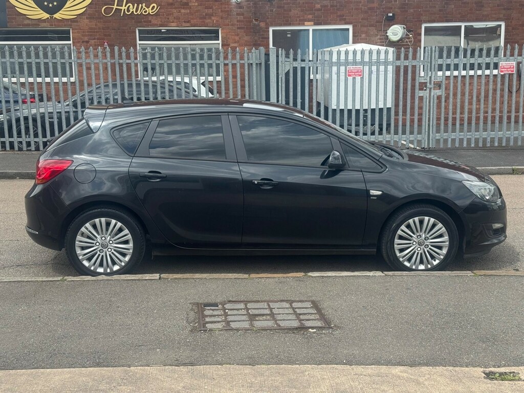 Vauxhall Astra 1.6 16V Sri Euro 5 Black #8