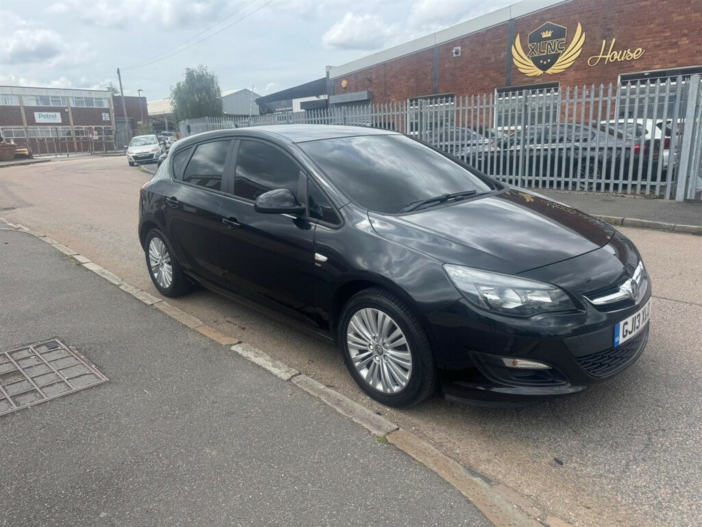 Vauxhall Astra 1.7 Cdti Ecoflex Energy Euro 5 Black