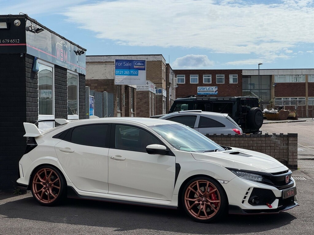 Honda Civic Hatchback White #4