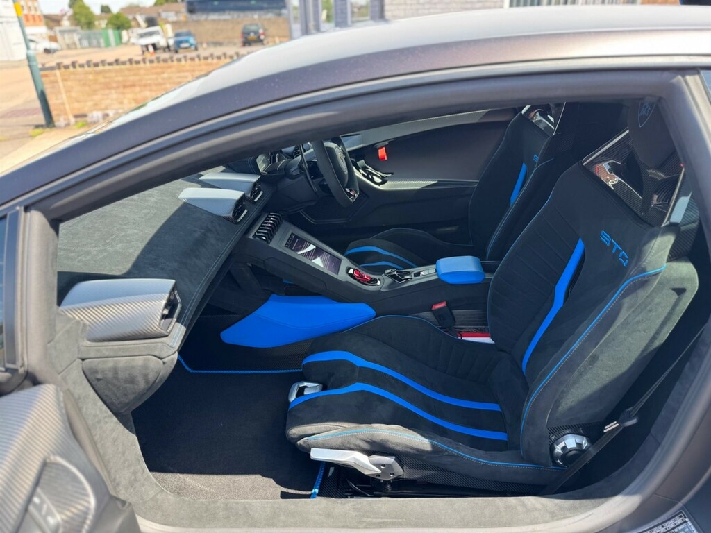 Lamborghini Huracan Lp 640-4 Evo Purple #37