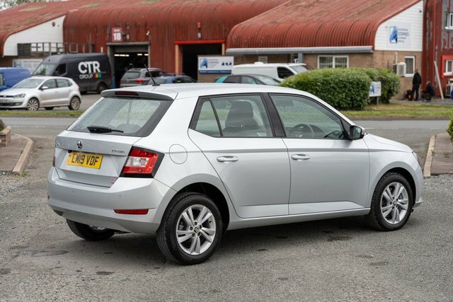 Skoda Fabia 1.0 Tsi Se Hatchback Dsg Euro 6 Ss Silver #5
