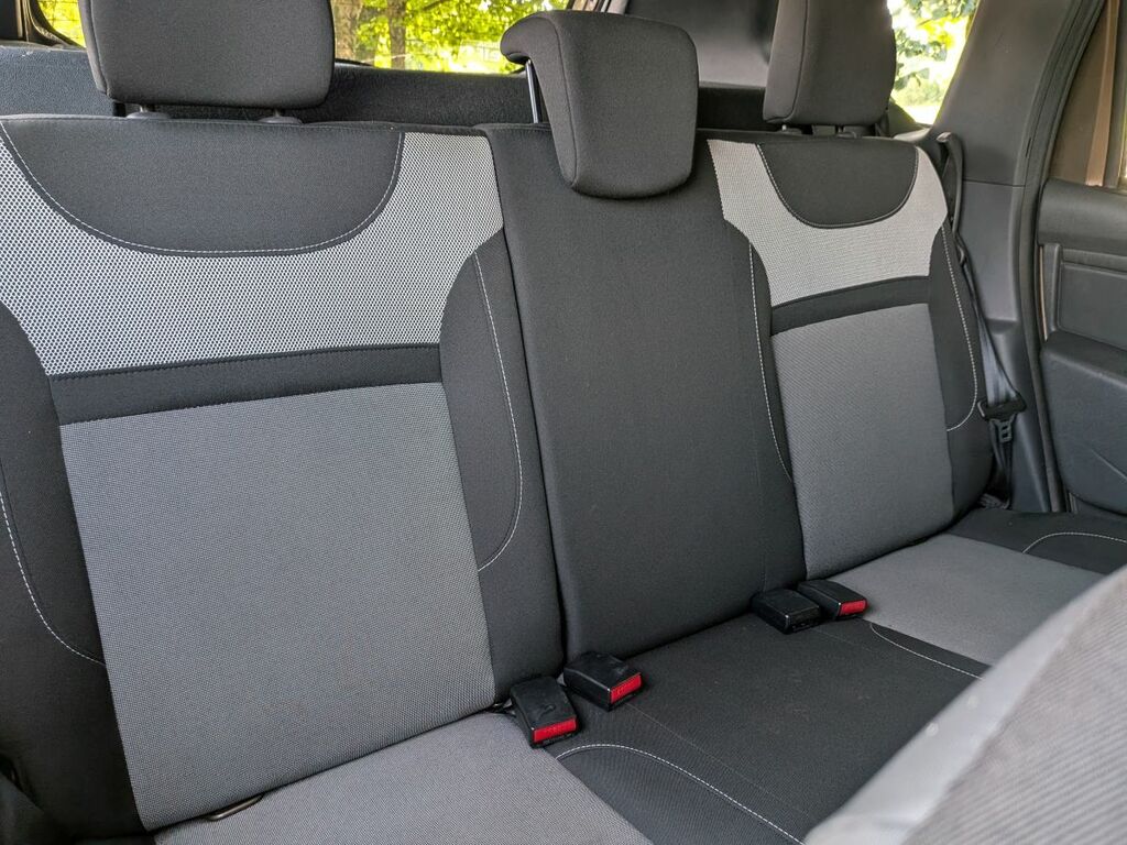 Dacia Duster 1.5 Laureate Dci Black #9