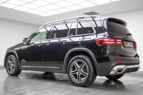 Mercedes-Benz GLB Class 2.0 Glb200d Amg KW24MKK Black #4