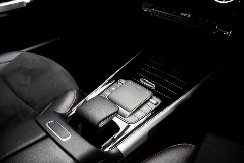 Mercedes-Benz GLB Class 1.3 Glb200 Amg Line Premium 2 Suv 7G-  #17